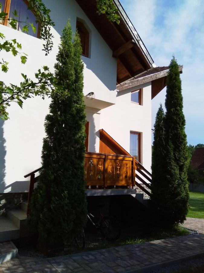 Hotel Casa Lacul Mierlei Sovata Exterior foto